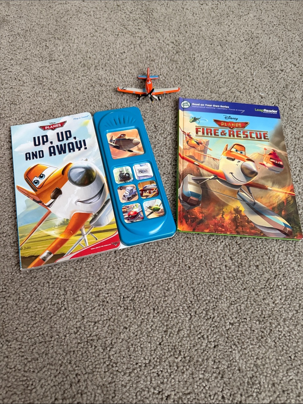 Disney Planes Orange Toy Plane Story Book Set with Blue Sound Panel and Dusty